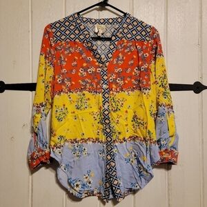 Fig and Flower Blouse Button Up Long Sleeve Floral Print Petite Size Medium